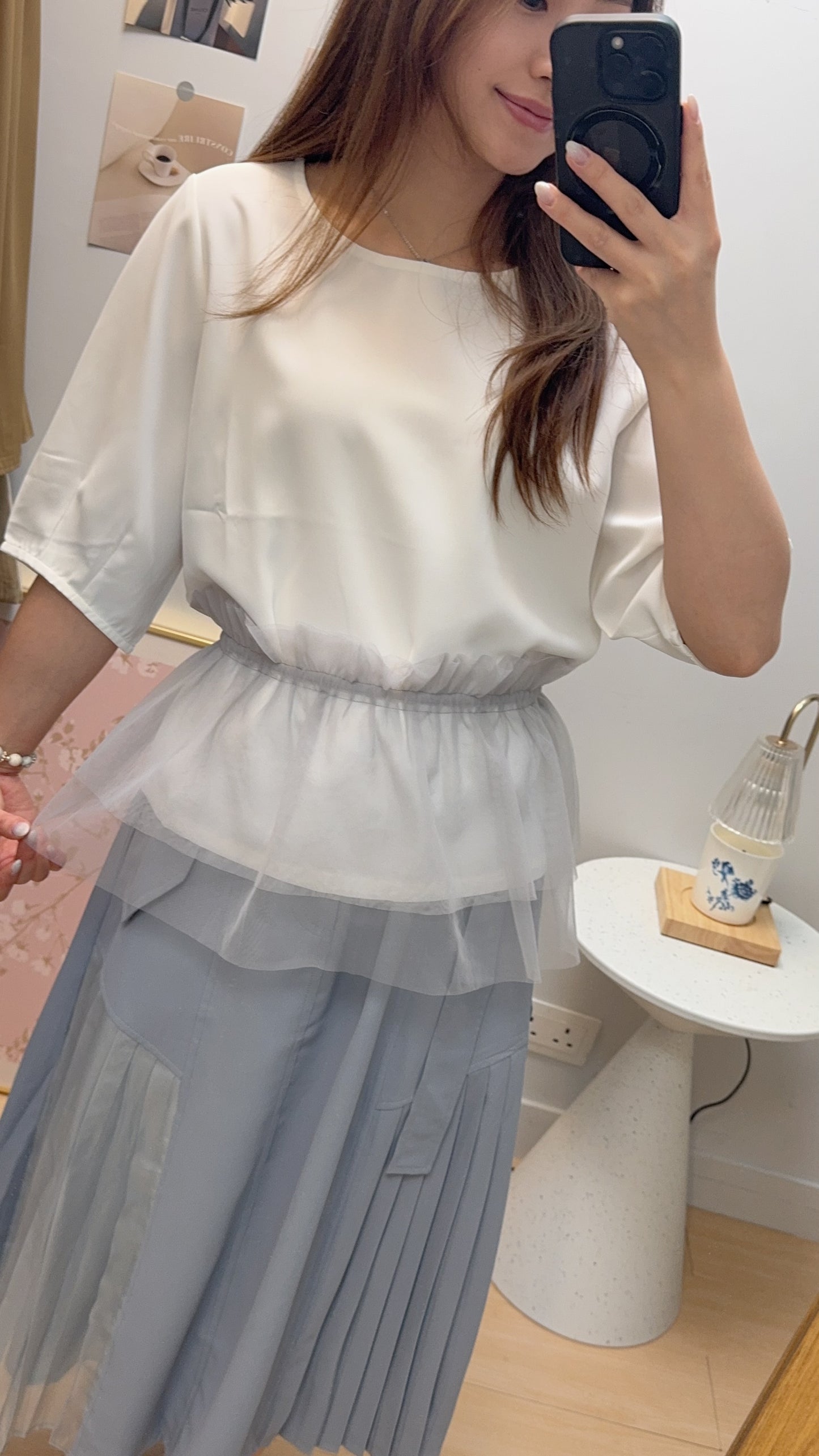 P177308《泡泡袖TOP+百變紗紗》 三色(白/淺杏//藍)