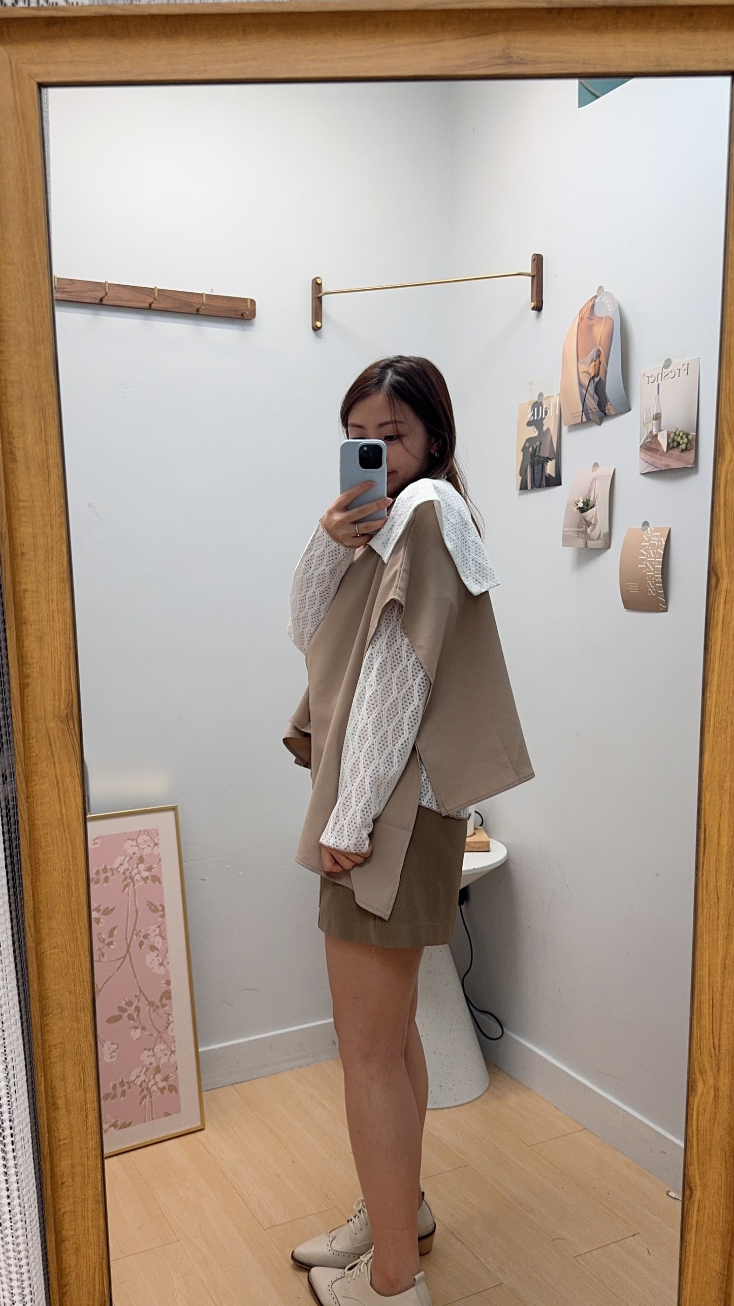 B54511 《兩件套：披肩+百搭線條TOP》兩色（卡其/黑）