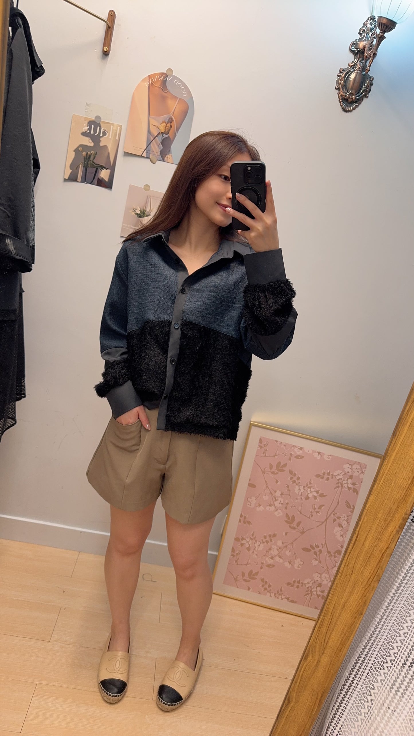 B54410 《Oversize 偽衛衣恤衫》 兩色（白灰/黑藍）