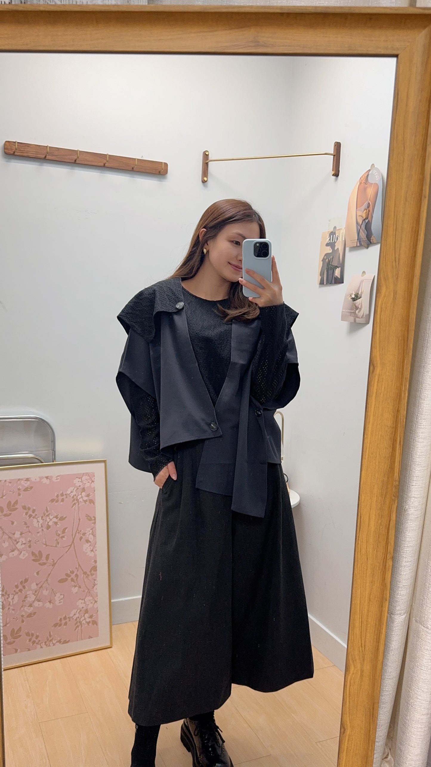 B54511 《兩件套：披肩+百搭線條TOP》兩色（卡其/黑）