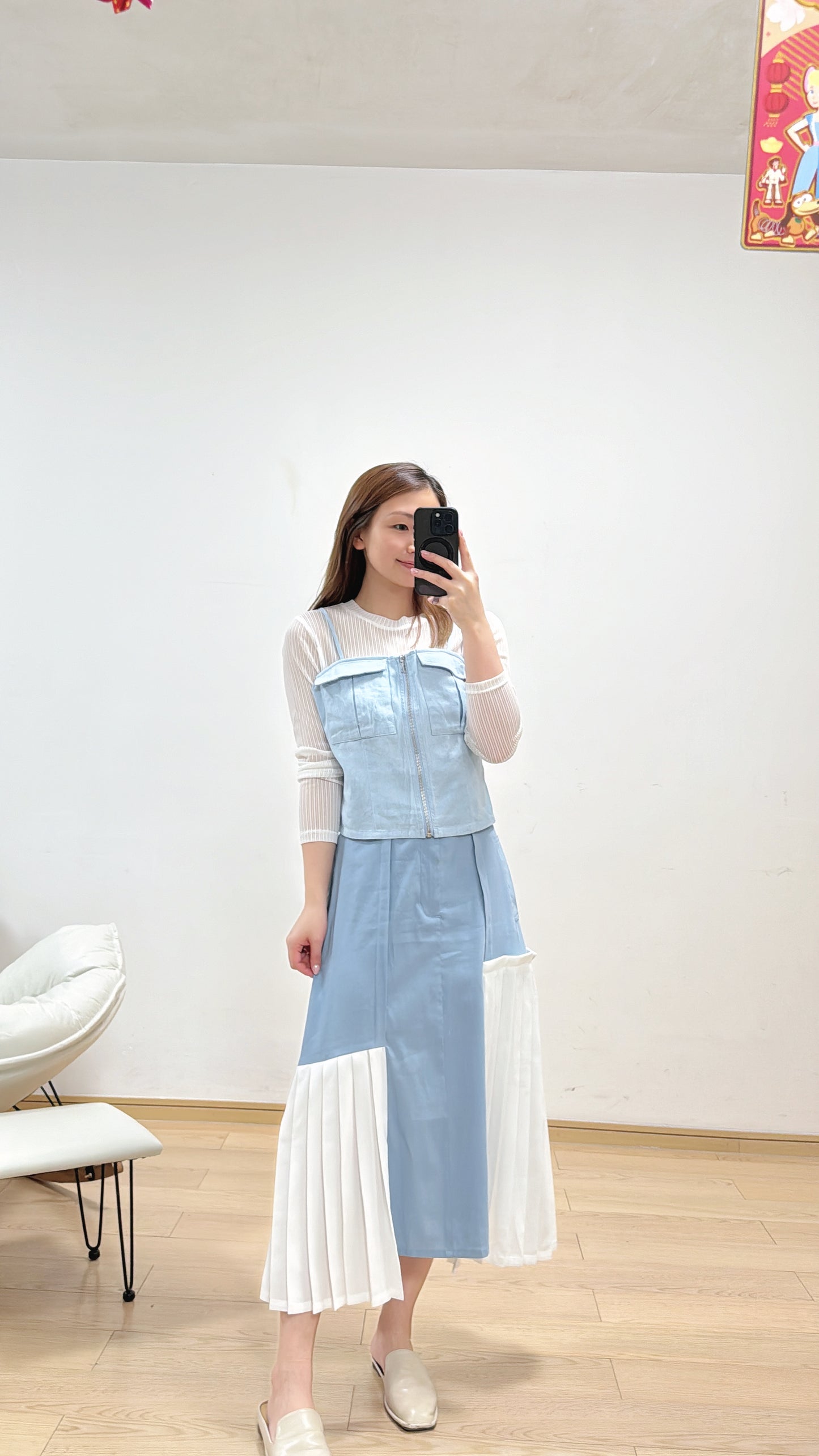 L496609《一套兩件：TOP+吊帶牛仔》白色