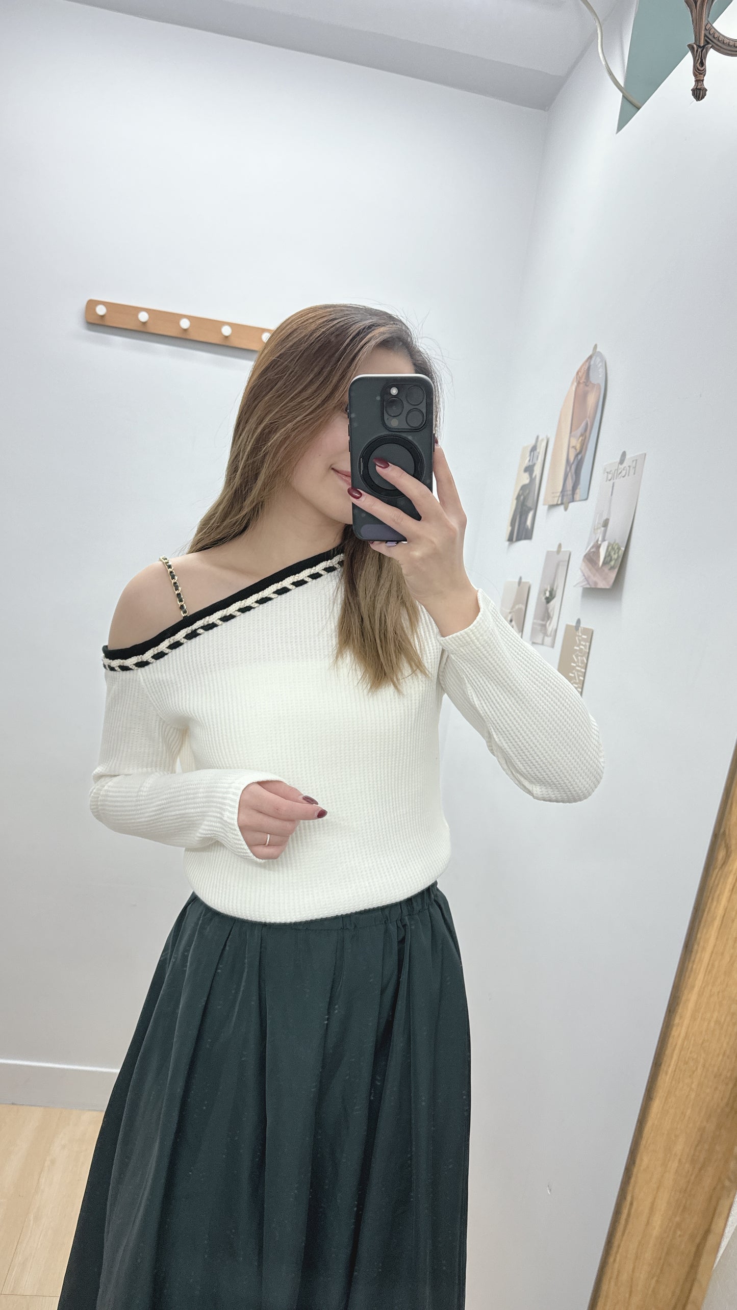 現貨【3月韓國】小香風斜肩韓系TOP 白色