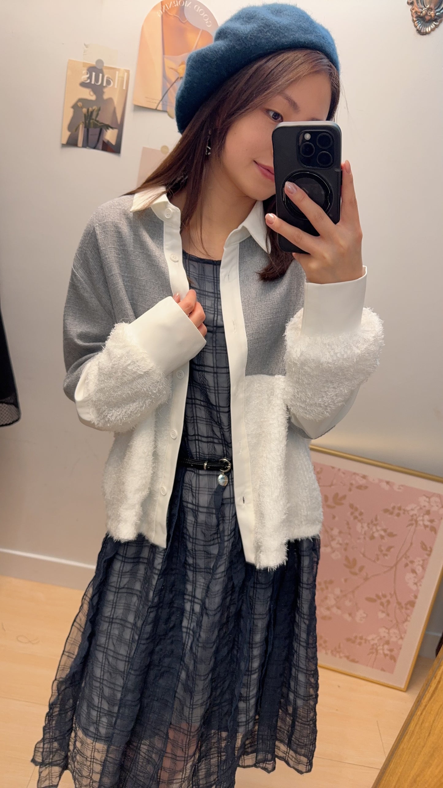 B54410 《Oversize 偽衛衣恤衫》 兩色（白灰/黑藍）