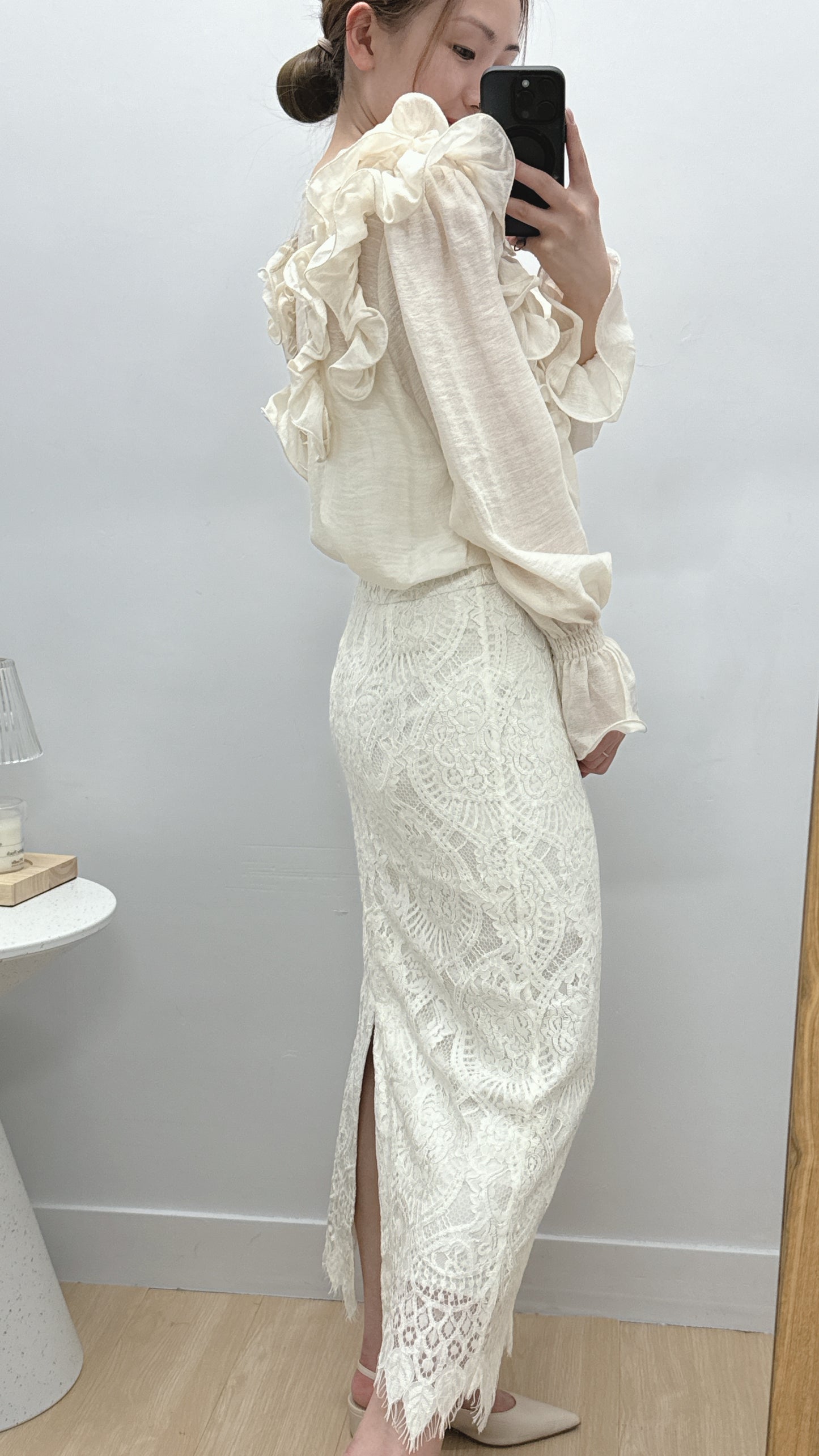 【4月廠商貨】全LACE布後開叉PENCIL SKIRT