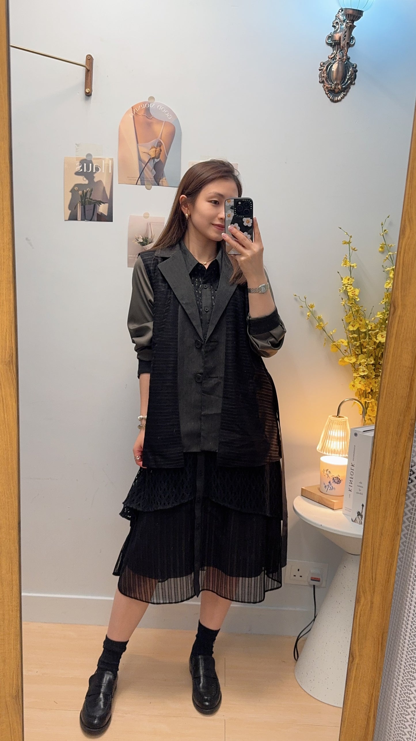 B55811 《西裝外套+假冷衫層次OPS》兩色（藍/黑）