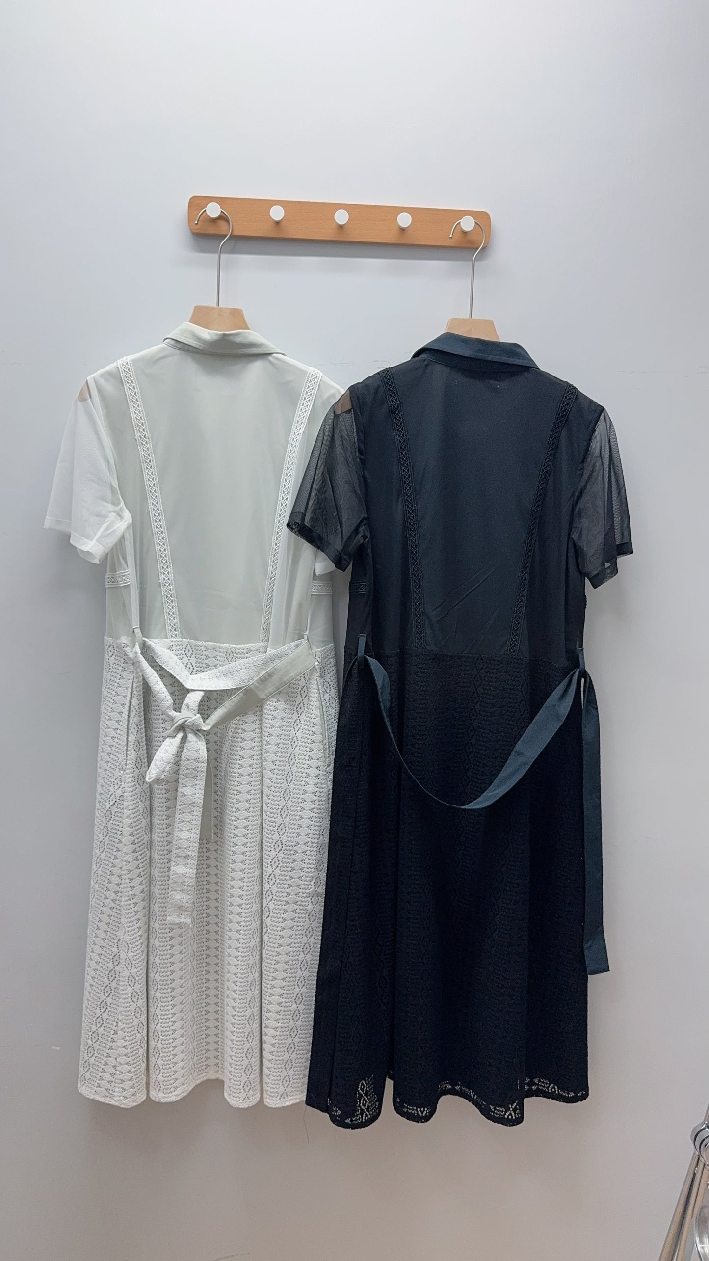 B47004《重手工透透袖拼全Lace OPS》（淺粉綠/黑藍）