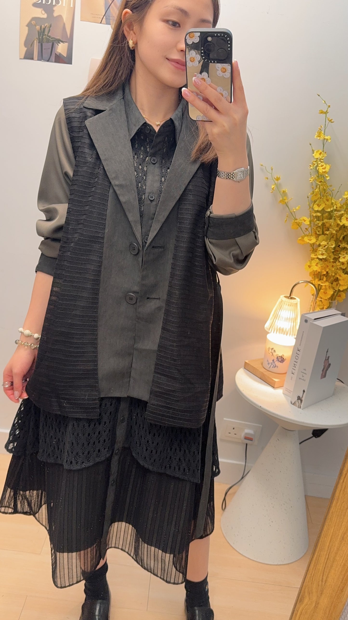 B55811 《西裝外套+假冷衫層次OPS》兩色（藍/黑）