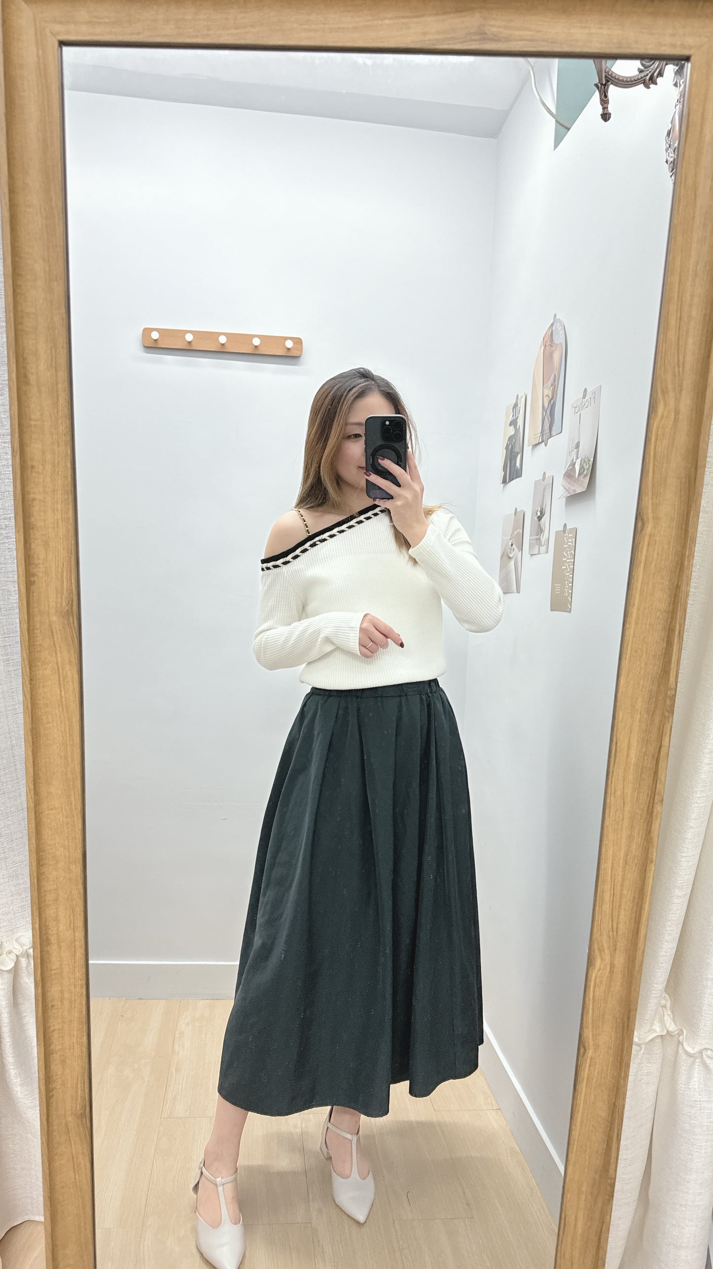 現貨【3月韓國】小香風斜肩韓系TOP 白色