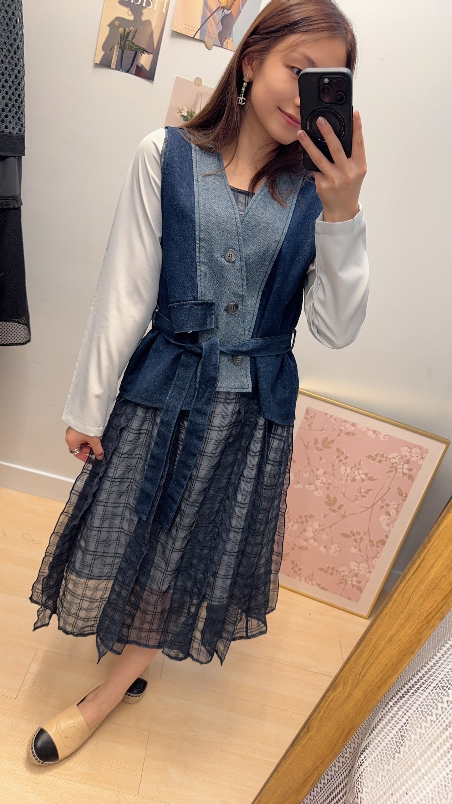 B53410 《牛仔馬甲+美美格仔皺皺OPS》 兩色（白藍/黑綠）