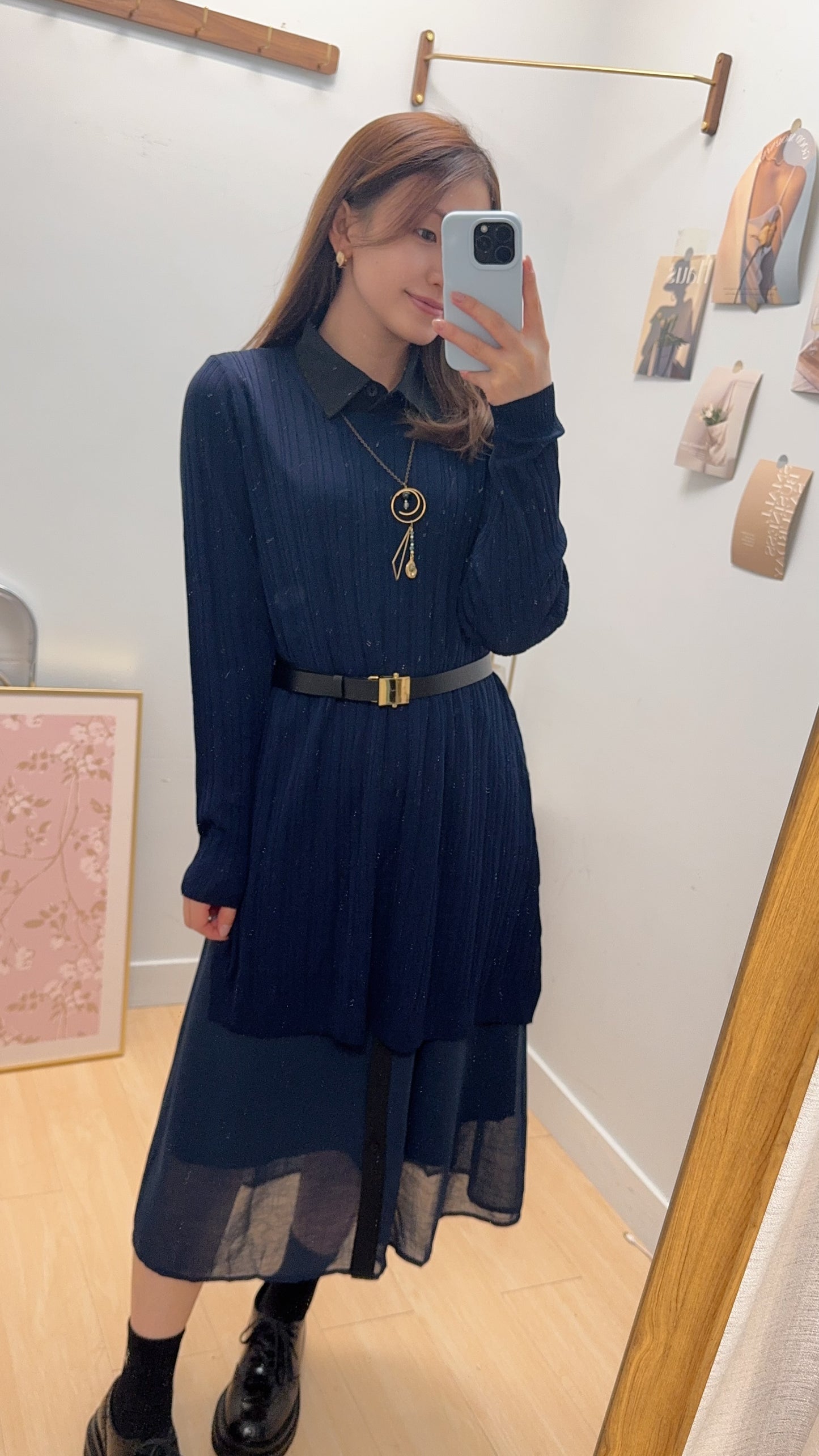 M261311 《顯瘦背心袖恤衫+坑紋針織冷衫》杏