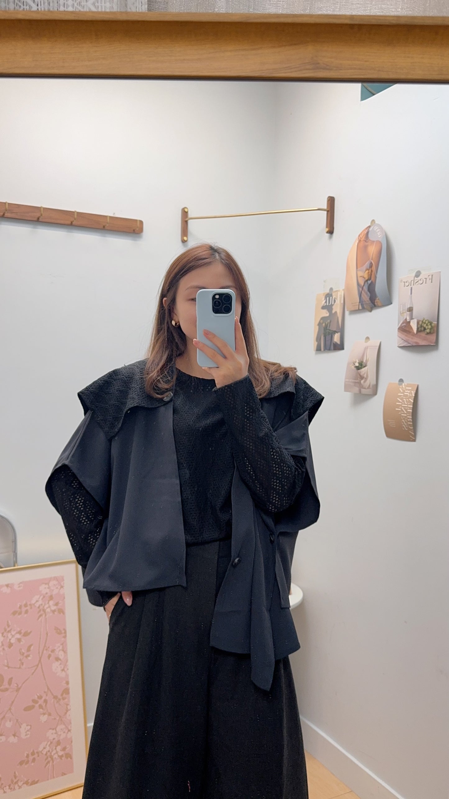 B54511 《兩件套：披肩+百搭線條TOP》兩色（卡其/黑）