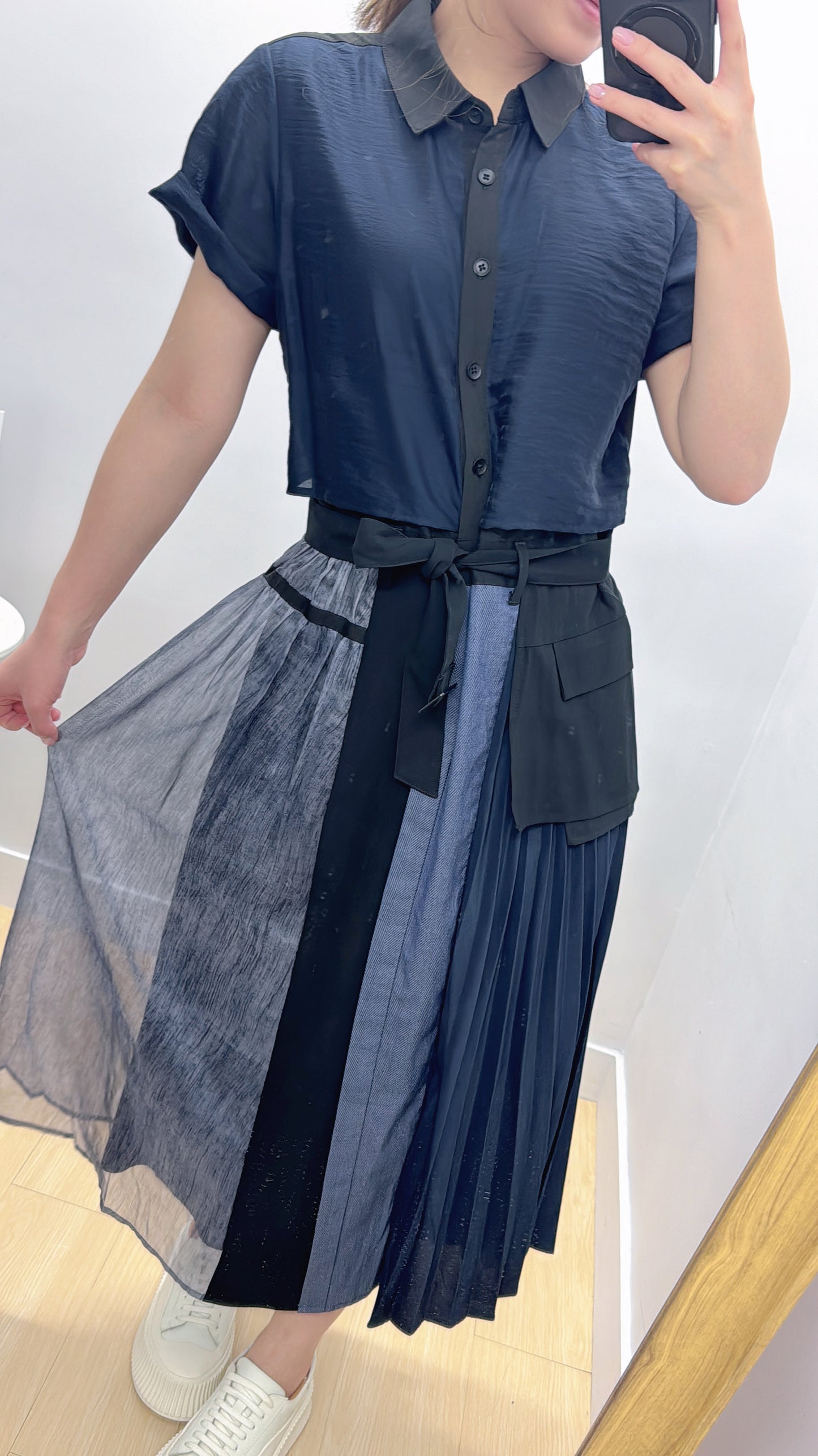 L486809《藍黑色短袖OPS拼雲染布》