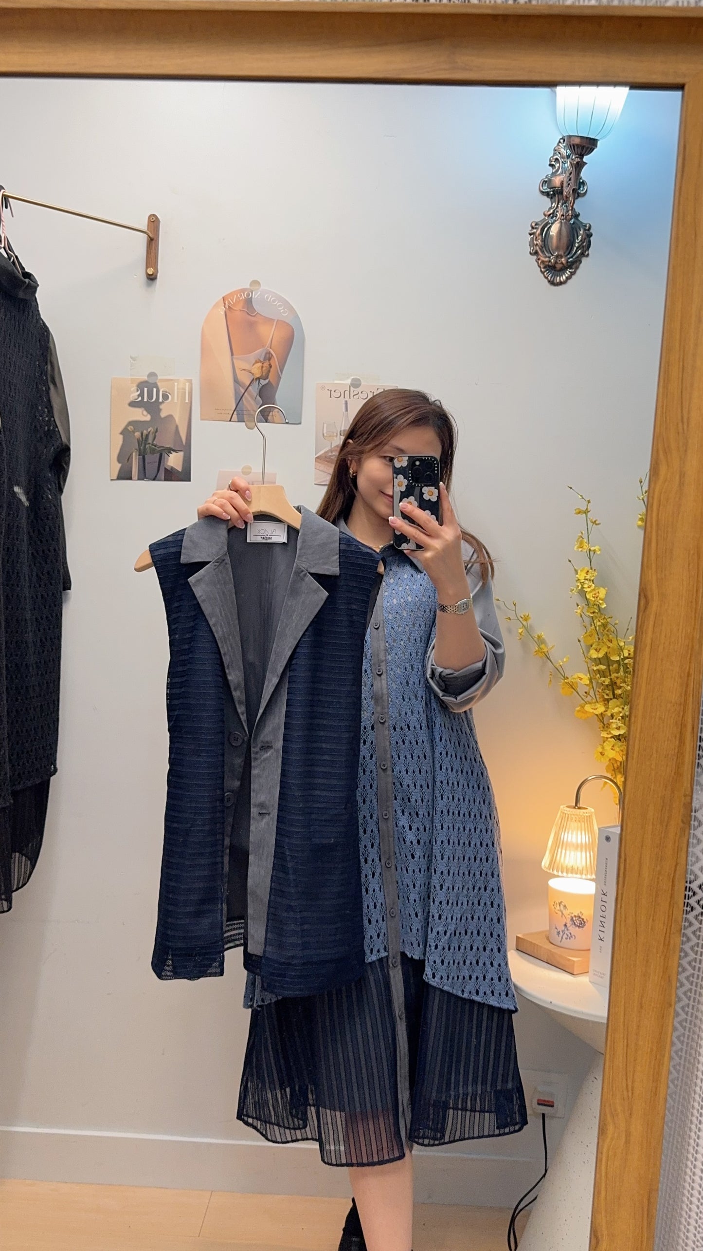 B55811 《西裝外套+假冷衫層次OPS》兩色（藍/黑）