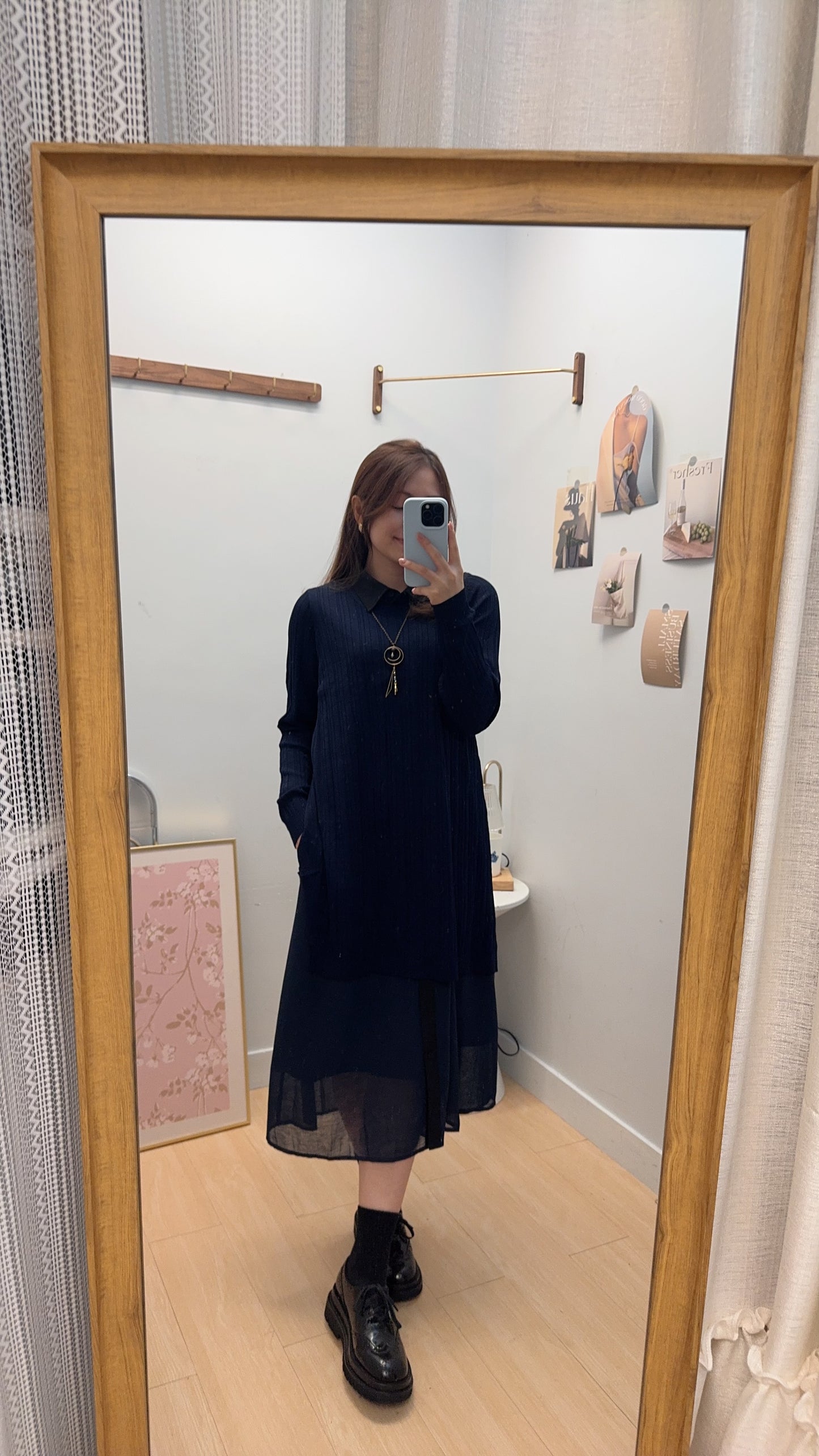 M261311 《顯瘦背心袖恤衫+坑紋針織冷衫》杏