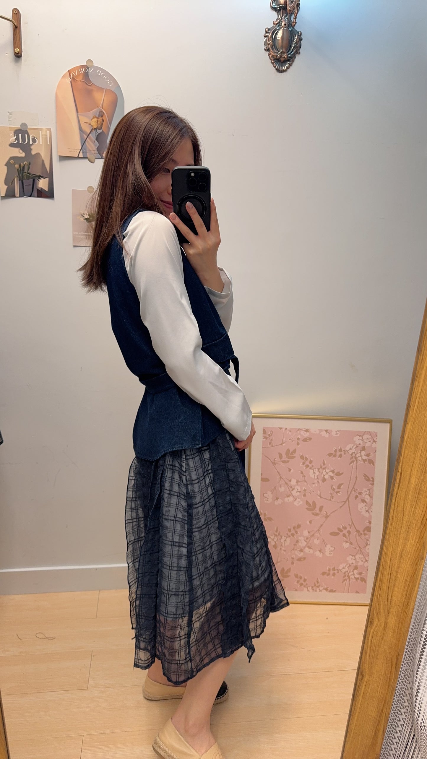 B53410 《牛仔馬甲+美美格仔皺皺OPS》 兩色（白藍/黑綠）