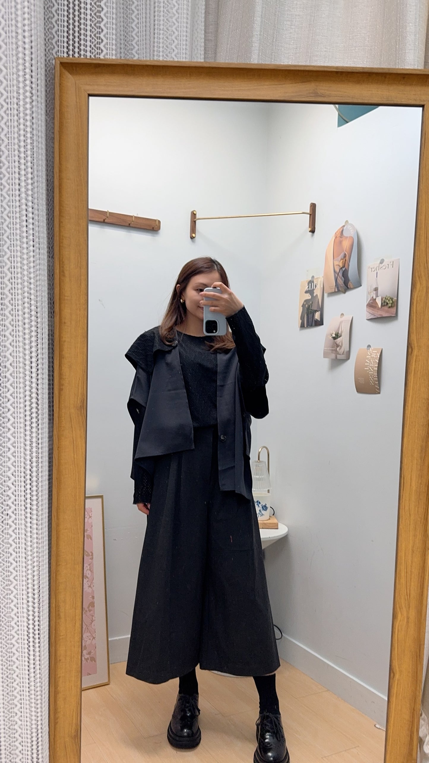 B54511 《兩件套：披肩+百搭線條TOP》兩色（卡其/黑）