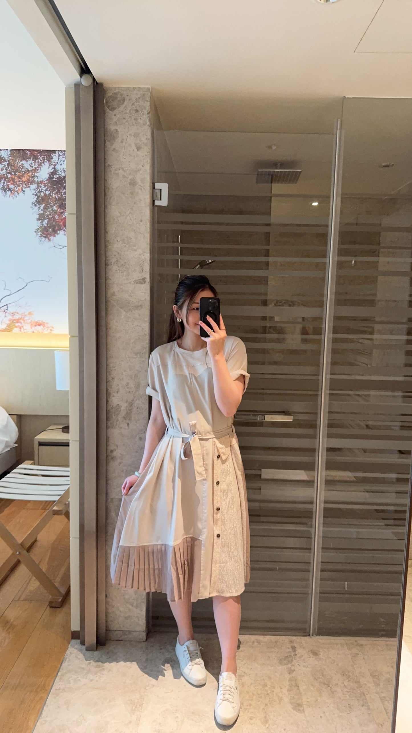 P174103《圓領滑捋捋拼百褶OPS》（杏/藍）