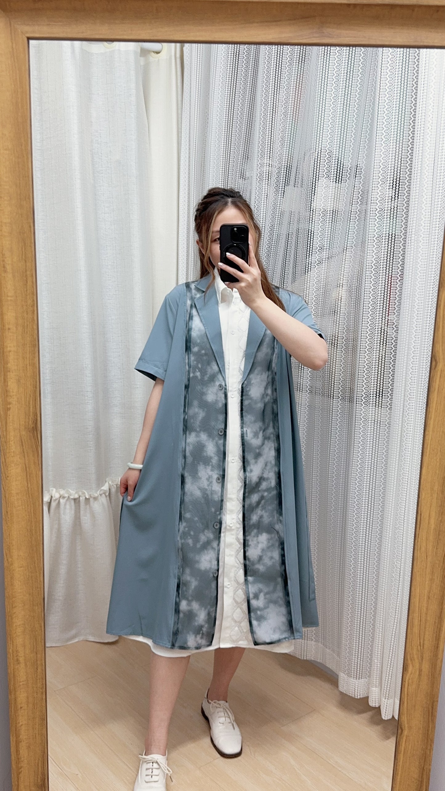 P176204《紙片人！越著越瘦拼雲染外套/OPS》（淺藍/深藍）